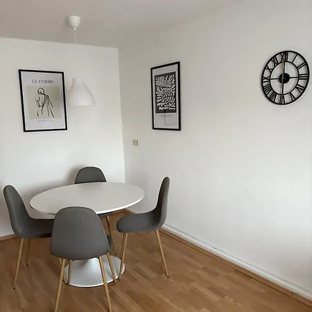 Nest - Nähe Wasenpark *